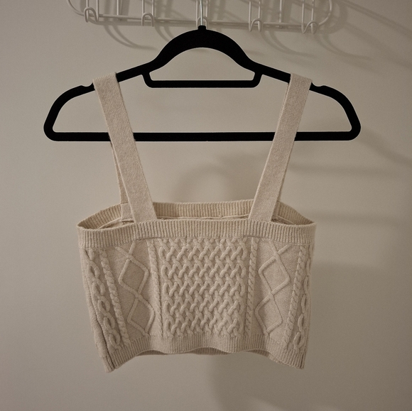 H&M Women's Beige/Cream Cable Knit Cropped Tank with Wide Straps (Size S) - Picture 3 of 4
